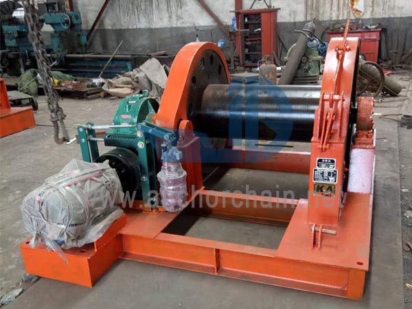 Guincho de reboque e rebocador offshore